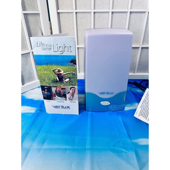 Verilux Seasonal Depression Light Happy Light - Picture 6 of 12